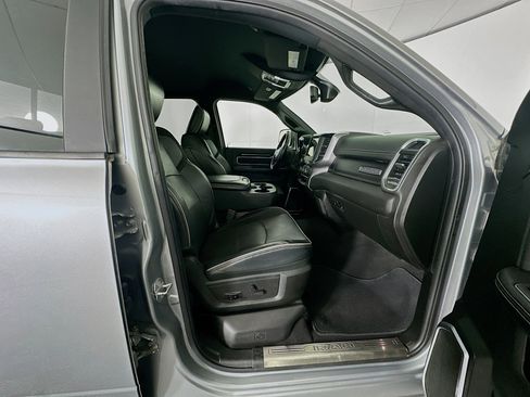 Used 2021 RAM 2500 Laramie w/ Night Edition image 30