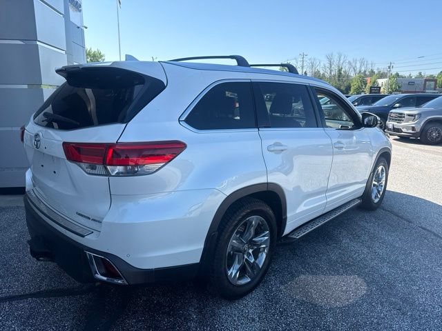 Used 2018 Toyota Highlander Limited Platinum AWD/4WD image 7