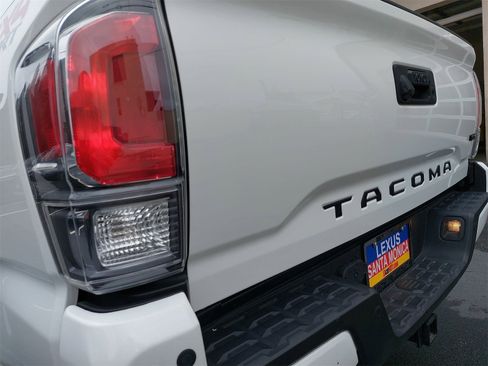 Used 2023 Toyota Tacoma TRD Sport image 42