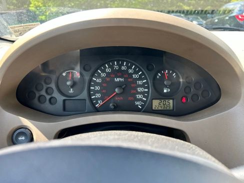 Used 2007 Ford Focus SE FWD image 9