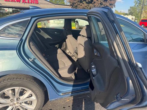 Used 2024 Chevrolet Malibu LT image 13