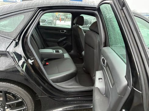 Used 2025 Honda Civic Sport image 19