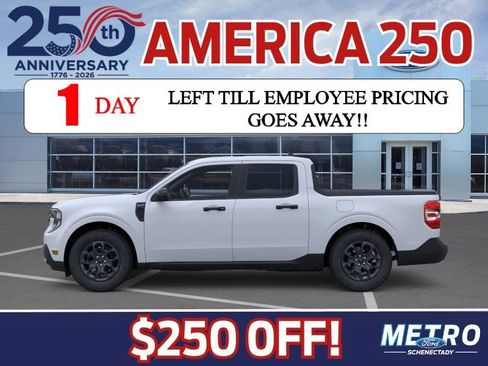 New 2026 Ford Maverick XLT w/ XLT Luxury Package AWD/4WD image 4