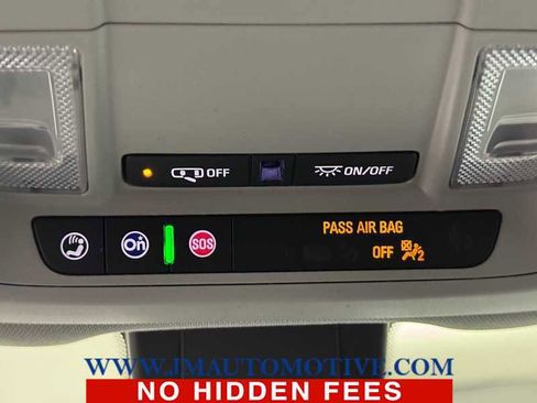 Used 2020 Chevrolet Equinox LT w/ Midnight Edition image 33