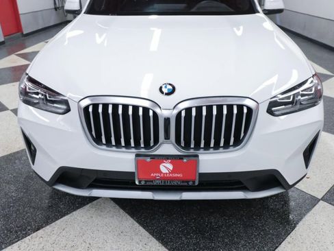 Used 2024 BMW X3 sDrive30i w/ Premium Package RWD image 4