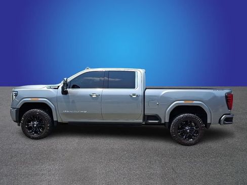Used 2024 GMC Sierra 2500 Denali w/ Denali Reserve Package AWD/4WD image 7