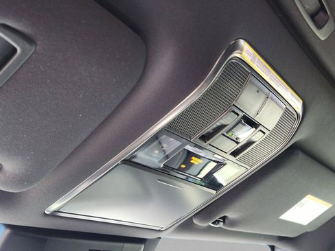 New 2026 Lexus LX 700h Luxury AWD/4WD image 18