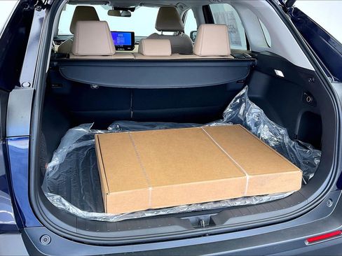 New 2025 Toyota RAV4 XLE Premium image 11