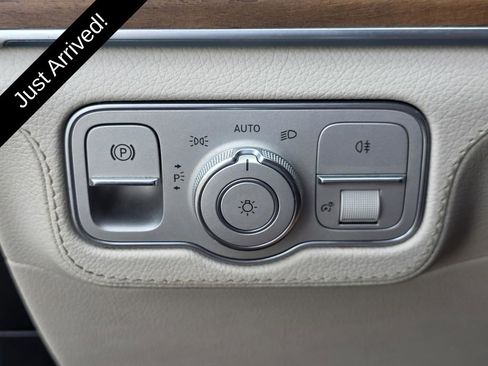 Used 2022 Mercedes-Benz GLE 350 image 31