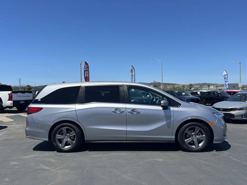 Used 2023 Honda Odyssey EX image 26