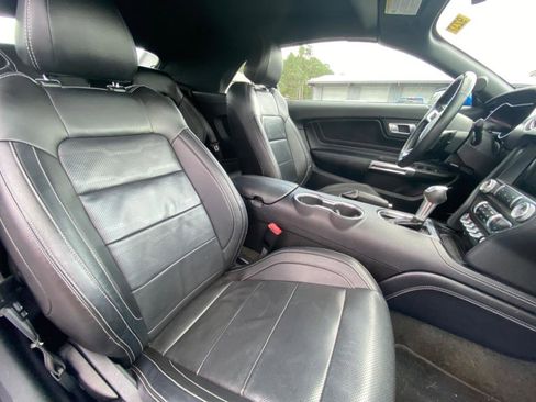 Used 2018 Ford Mustang Premium w/ Equipment Group 201A image 14
