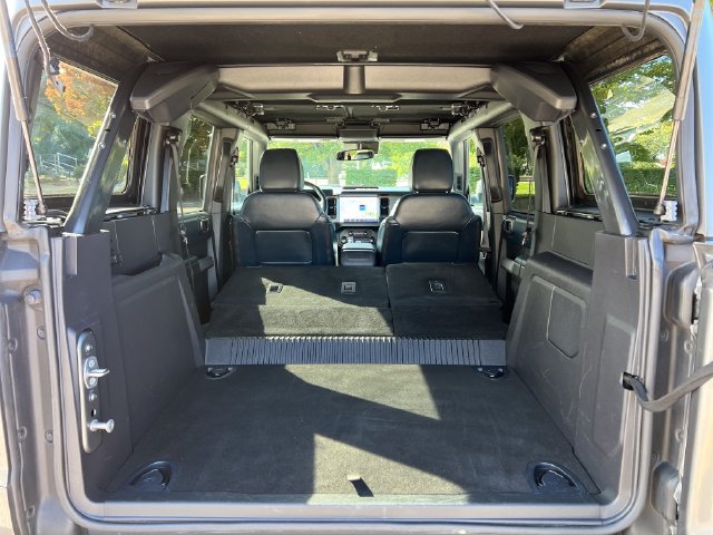 Used 2022 Ford Bronco Outer Banks AWD/4WD image 32