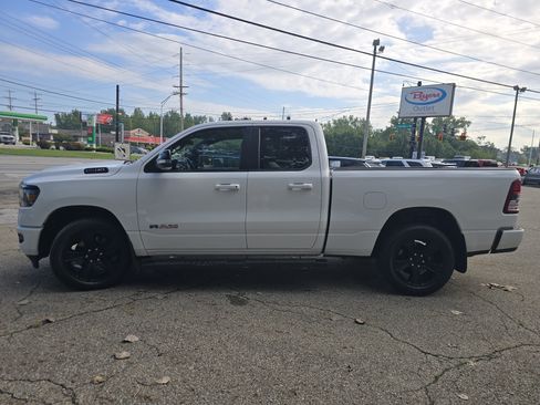 Used 2022 RAM 1500 Big Horn AWD/4WD image 4