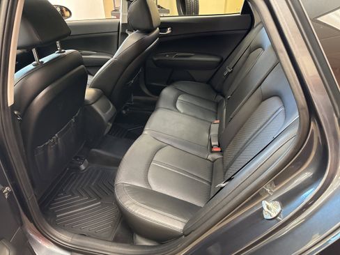 Used 2020 Kia Optima SE image 24