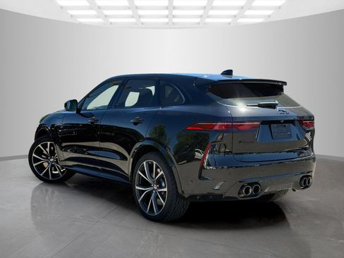 Used 2023 Jaguar F-PACE SVR AWD/4WD image 7