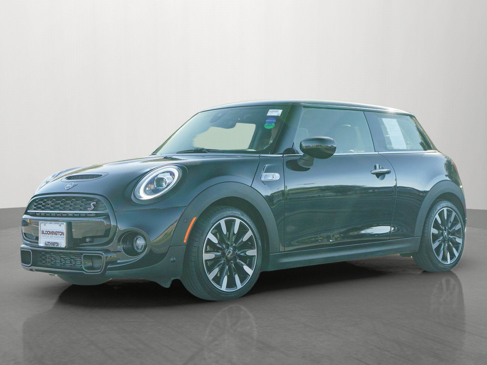 Used 2021 MINI Cooper S w/ Driver Assistance Package FWD image 3