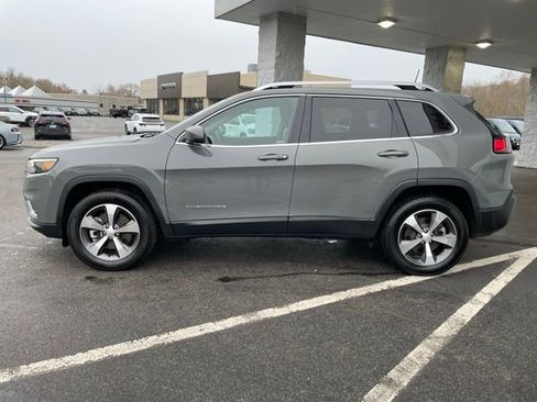 Used 2021 Jeep Cherokee Limited AWD/4WD image 8