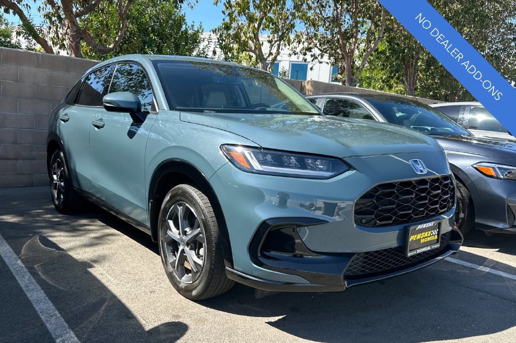 Certified 2024 Honda HR-V EX-L image 2