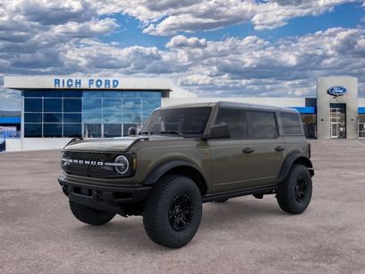 New 2026 Ford Bronco Badlands w/ Wildtrak Package