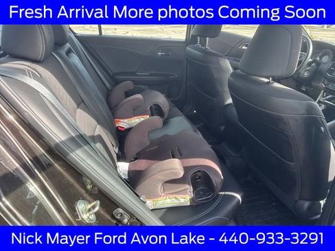 Used 2016 Honda Accord Sport image 11