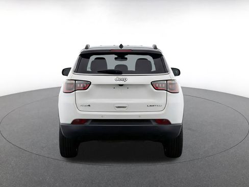 Used 2025 Jeep Compass Limited AWD/4WD image 8