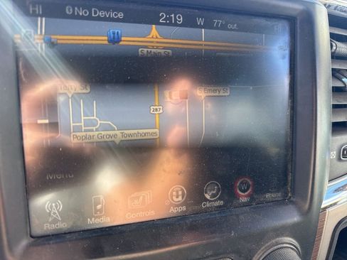 Used 2015 RAM 2500 Laramie w/ Convenience Group image 16