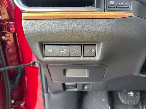 New 2026 Toyota Grand Highlander Limited image 13