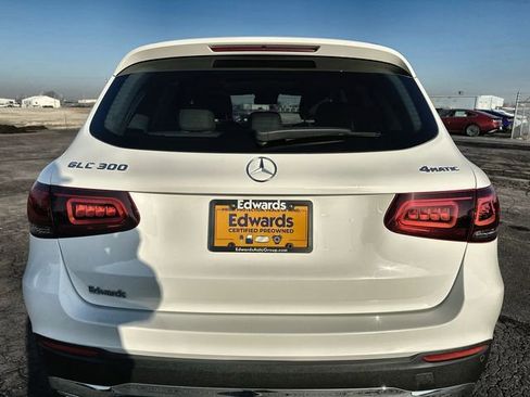 Used 2022 Mercedes-Benz GLC 300 4MATIC image 32