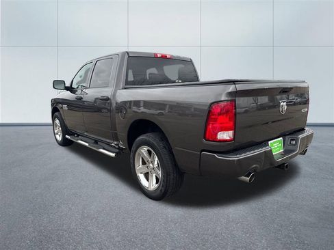Used 2017 RAM 1500 Express image 3