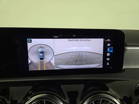 Used 2022 Mercedes-Benz A 220 4MATIC image 33