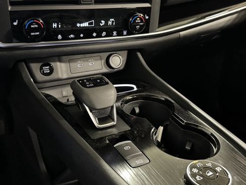 New 2026 Nissan Rogue SV image 27