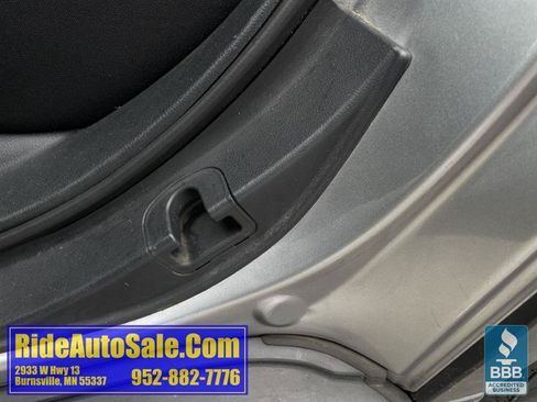 Used 2011 Subaru Outback 2.5i AWD/4WD image 28