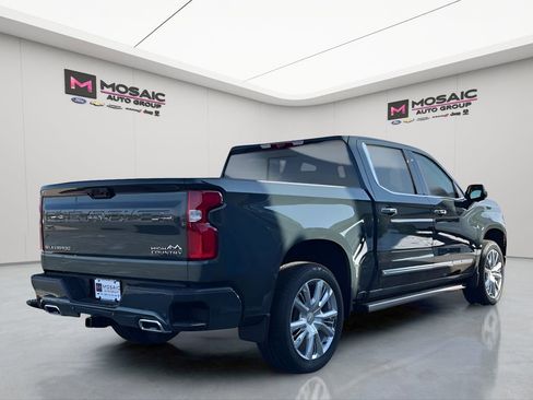 New 2026 Chevrolet Silverado 1500 High Country AWD/4WD image 3