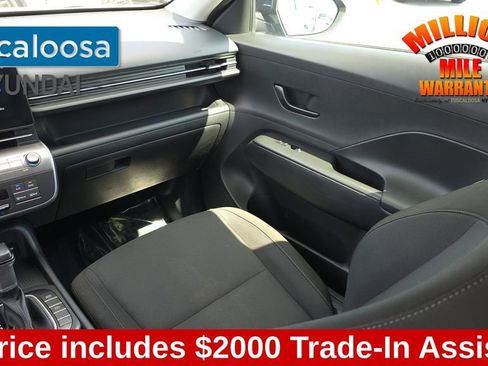 Used 2024 Hyundai Kona SEL image 28