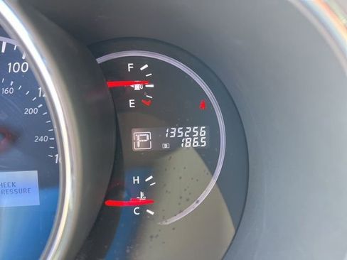 Used 2012 Nissan Murano S image 12