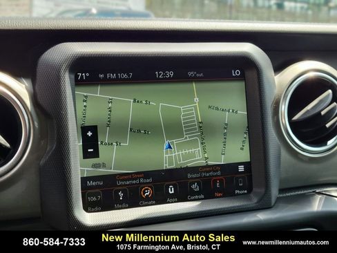 Used 2019 Jeep Wrangler Unlimited Sahara w/ Dual Top Group image 20