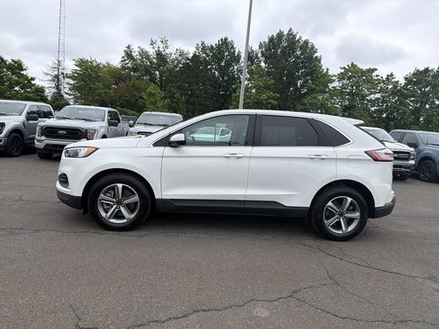 Used 2024 Ford Edge SEL w/ Convenience Package AWD/4WD image 2