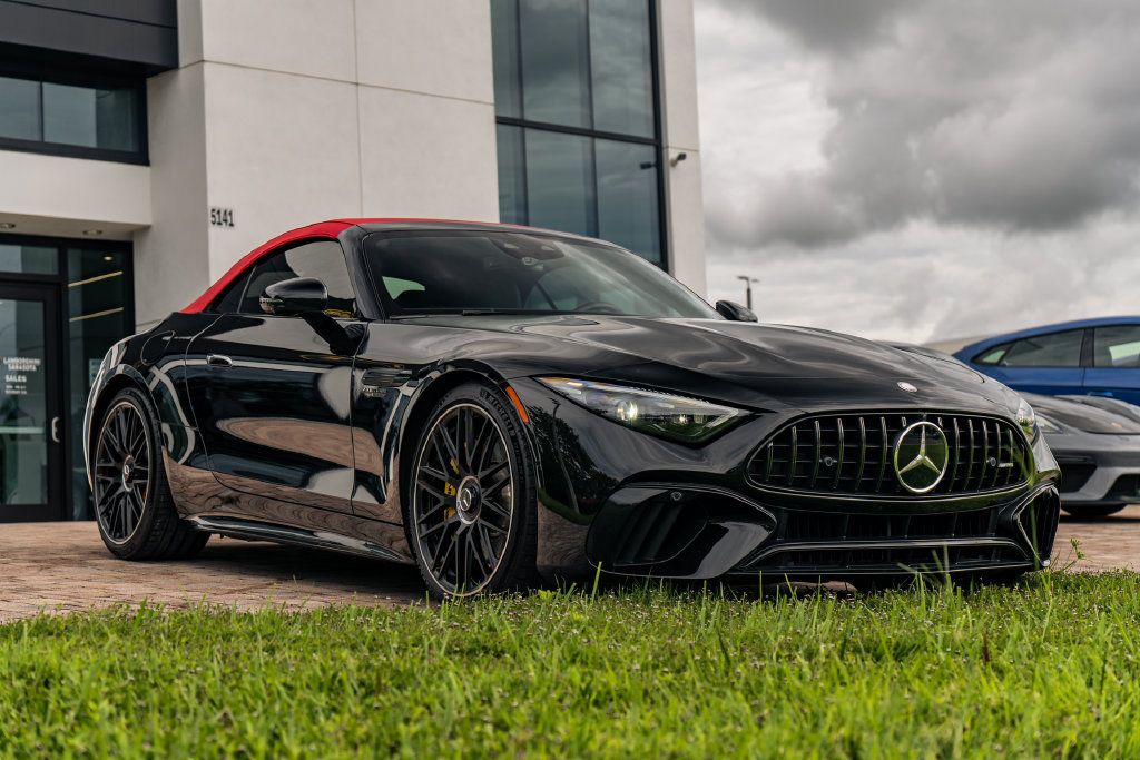 Used 2023 Mercedes-Benz SL 63 AMG 4MATIC image 7