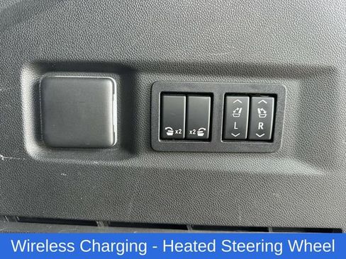 Used 2022 Chevrolet Tahoe RST w/ Sport Performance Package image 25