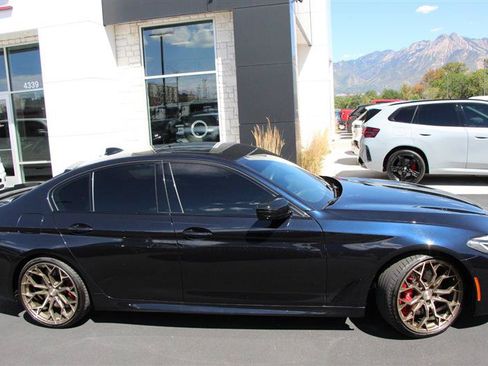 Used 2021 BMW M550i xDrive AWD/4WD image 12