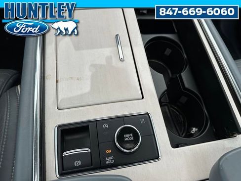 Used 2023 Lincoln Navigator L Black Label image 34