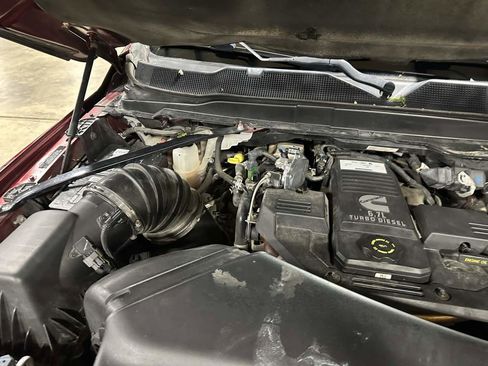 Used 2019 RAM 2500 Limited AWD/4WD image 10