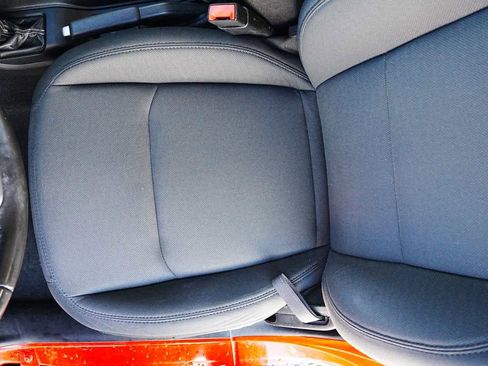 Used 2020 Jeep Wrangler Unlimited Sahara image 9