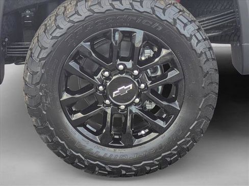 New 2026 Chevrolet Silverado 2500 LT w/ Trail Boss Package image 9