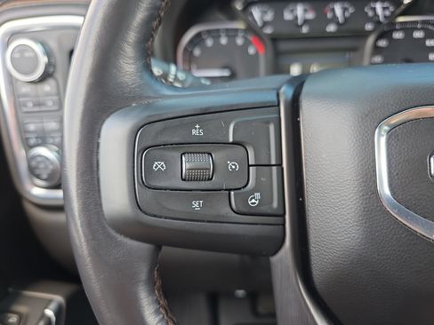 Used 2022 GMC Sierra 1500 AT4 w/ AT4 Preferred Package AWD/4WD image 19