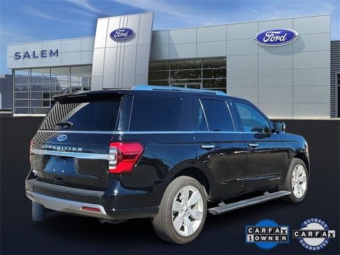Certified 2022 Ford Expedition Platinum image 3