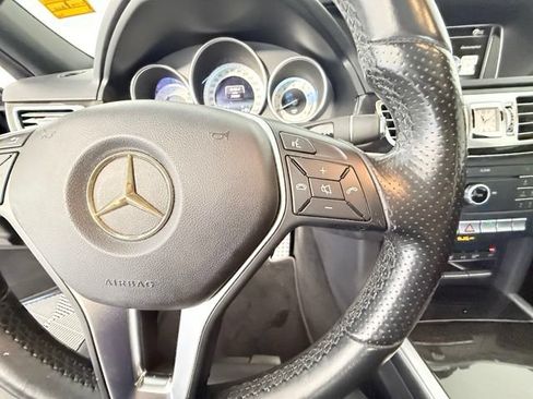 Used 2016 Mercedes-Benz E 350 Sedan image 28
