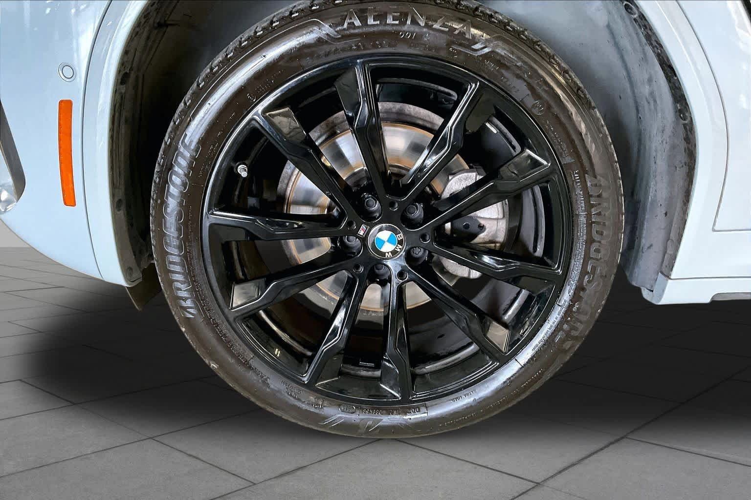 Used 2024 BMW X3 xDrive30i w/ Premium Package AWD/4WD image 10