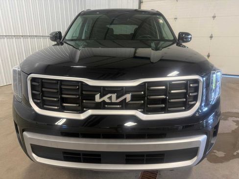 Used 2024 Kia Telluride S w/ S Sunroof Package AWD/4WD image 3