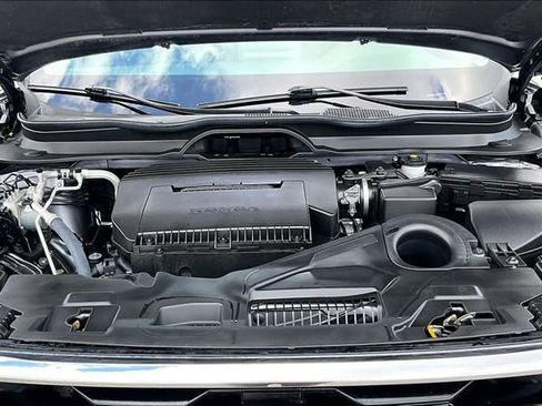 Used 2023 Honda Pilot Touring image 33